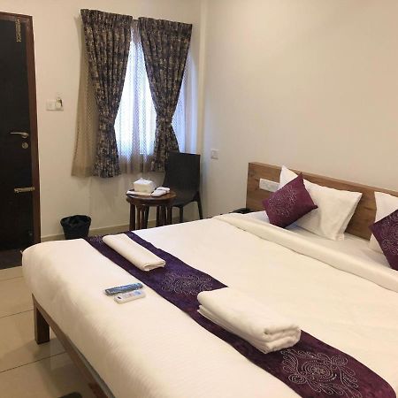 Hotel Amulya Regency Bayappanhalli Exteriör bild