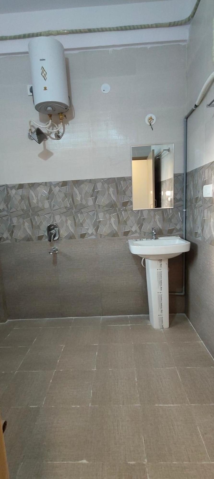 Hotel Amulya Regency Bayappanhalli Exteriör bild
